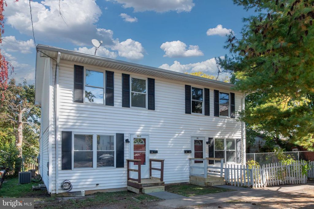 26-A JACKSON AVE, Winchester, VA 22601