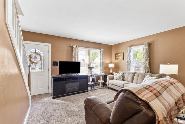 1103 Seward Street, New Haven, IN 46774