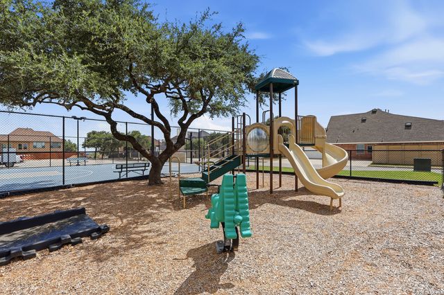 1203 Sand Wedge, San Antonio, TX 78258