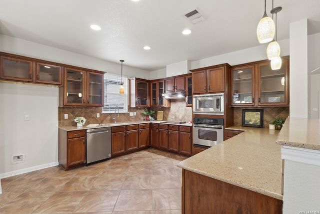 1203 Sand Wedge, San Antonio, TX 78258