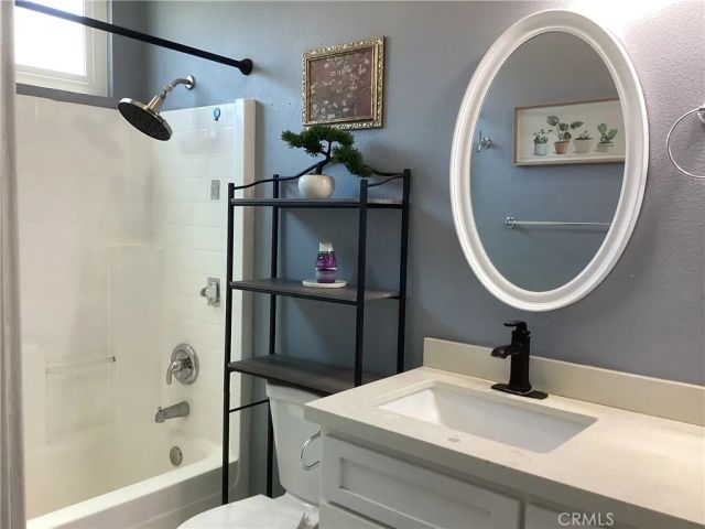 8033 David Way, Riverside, CA 92509