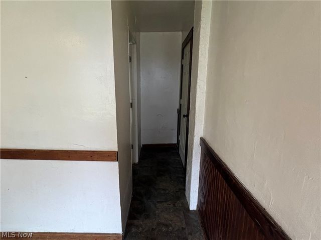 325 E High Street, Leetonia, OH 44431