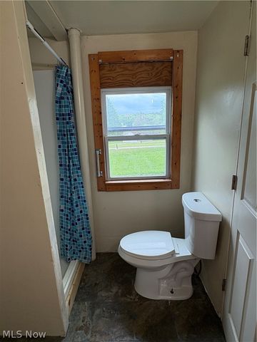 325 E High Street, Leetonia, OH 44431