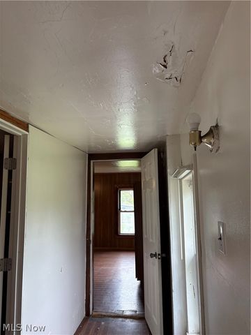 325 E High Street, Leetonia, OH 44431