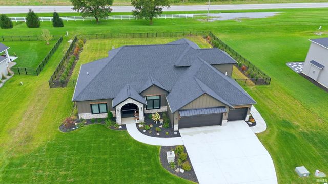 19031 Ringo Road, Auburn, IN 46706