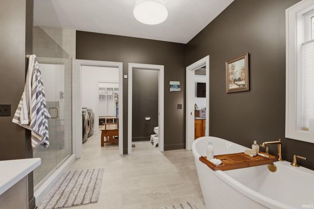 19031 Ringo Road, Auburn, IN 46706