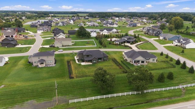 19031 Ringo Road, Auburn, IN 46706