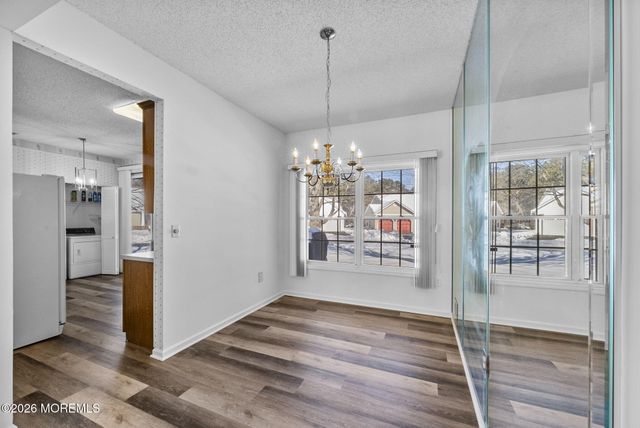 34 Molly Lane, Brick, NJ 08723