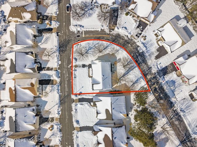 34 Molly Lane, Brick, NJ 08723