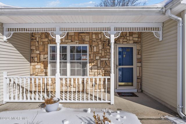 34 Molly Lane, Brick, NJ 08723