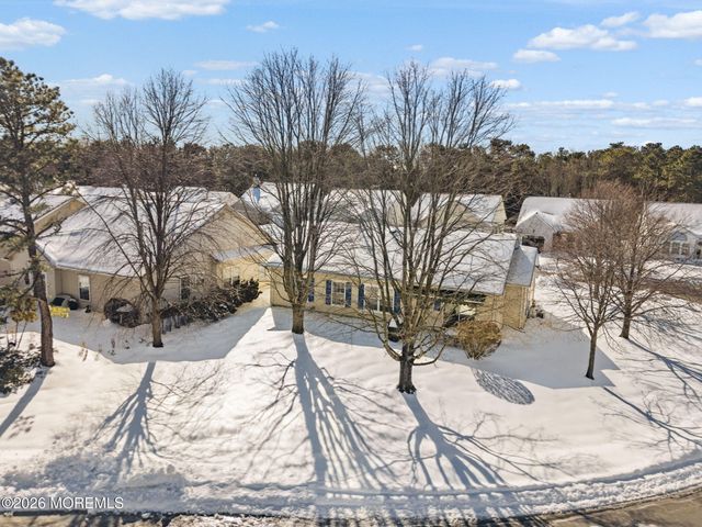 34 Molly Lane, Brick, NJ 08723