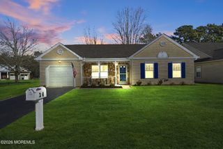 34 Molly Lane, Brick, NJ 08723