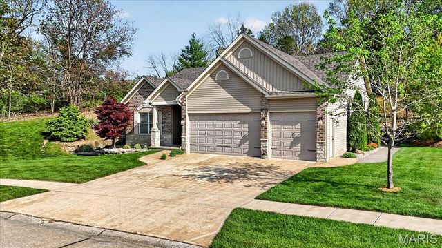 6712 Silverstone Court, Byrnes Mill, MO 63051