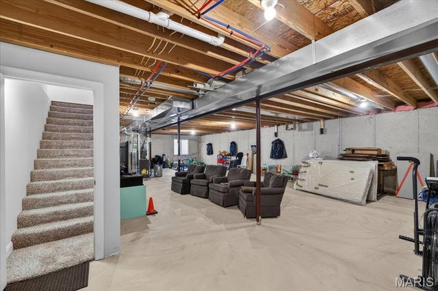 6712 Silverstone Court, Byrnes Mill, MO 63051