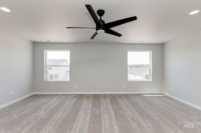 8166 E Cool River Lp, Nampa, ID 83687