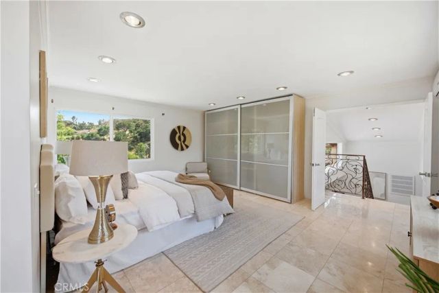 1340 Hillside, Glendale, CA 91208
