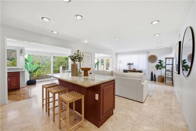 1340 Hillside, Glendale, CA 91208