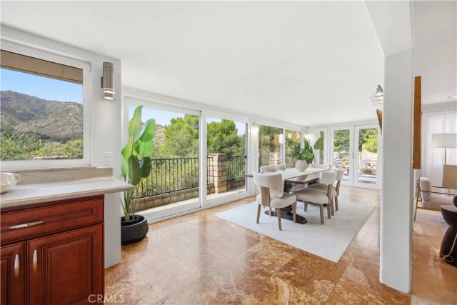 1340 Hillside, Glendale, CA 91208