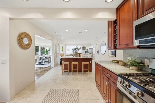 1340 Hillside, Glendale, CA 91208