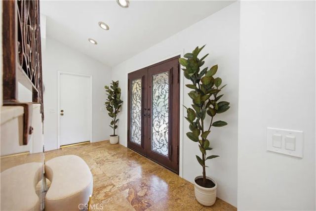 1340 Hillside, Glendale, CA 91208