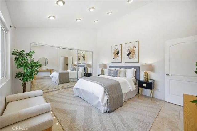 1340 Hillside, Glendale, CA 91208