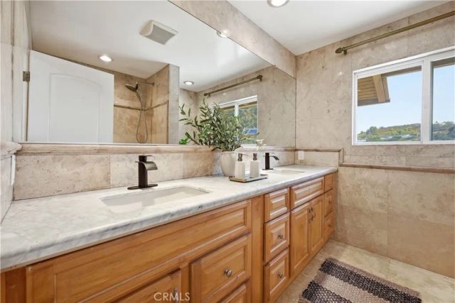 1340 Hillside, Glendale, CA 91208
