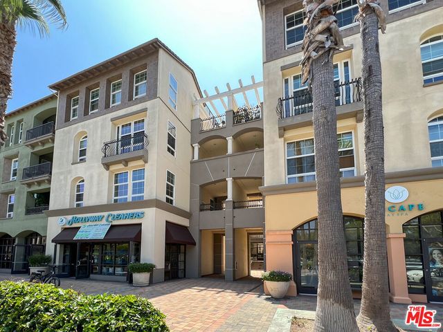 13020 Pacific Promenade 217, Playa Vista, CA 90094