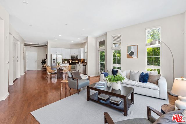 13020 Pacific Promenade 217, Playa Vista, CA 90094