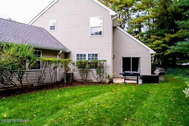 23 Commons Drive, Neptune Township, NJ 07753
