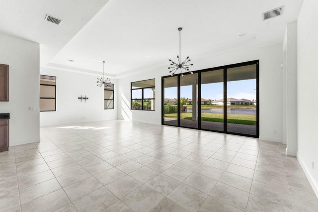 9214 SW Esule Way, Port St Lucie, FL 34987