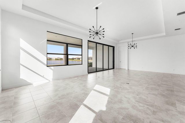 9214 SW Esule Way, Port St Lucie, FL 34987