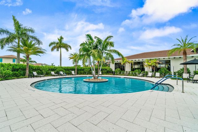 9214 SW Esule Way, Port St Lucie, FL 34987