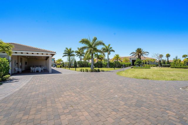 9214 SW Esule Way, Port St Lucie, FL 34987