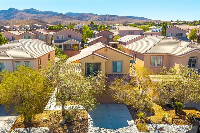 2285 Manosque Lane, Henderson, NV 89044