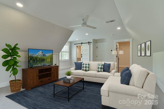 80 Sharon Road, Fairview, NC 28730