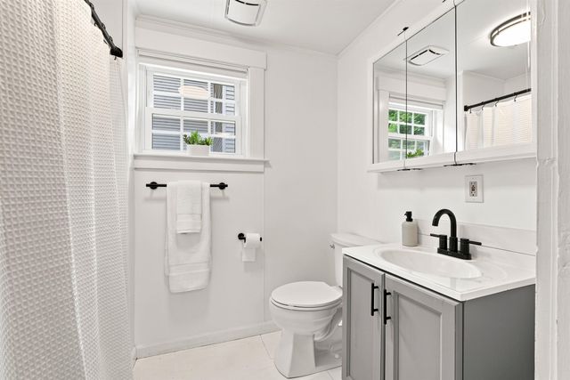 72 Franklin Street, Concord, NH 03301