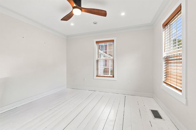72 Franklin Street, Concord, NH 03301