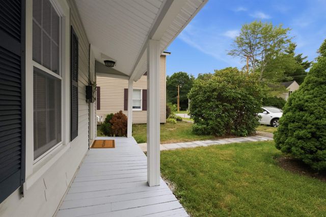 72 Franklin Street, Concord, NH 03301