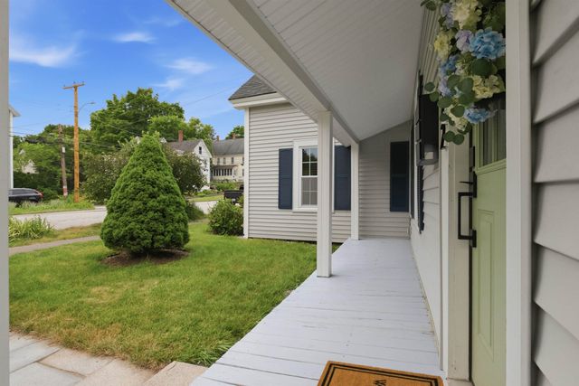 72 Franklin Street, Concord, NH 03301