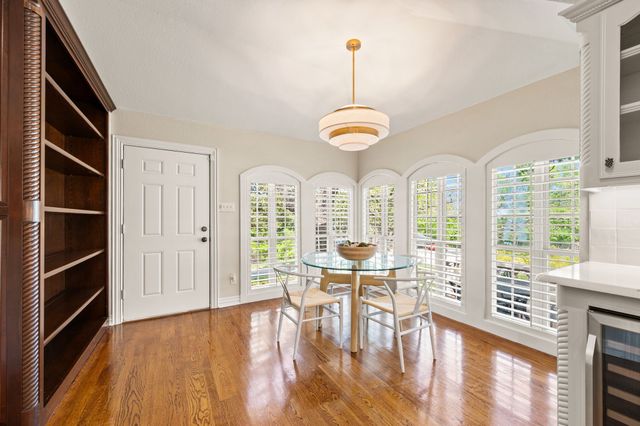 3716 Oakwood Drive, Grapevine, TX 76051