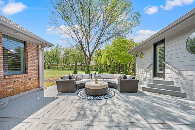 3716 Oakwood Drive, Grapevine, TX 76051