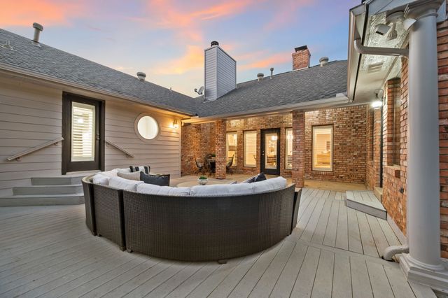3716 Oakwood Drive, Grapevine, TX 76051