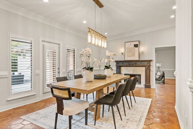 3716 Oakwood Drive, Grapevine, TX 76051