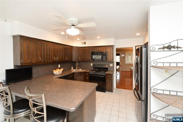 6 Romopock Court 6, Mahwah, NJ 07430