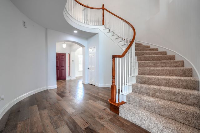 1127 Valley Vista Drive, Irving, TX 75063