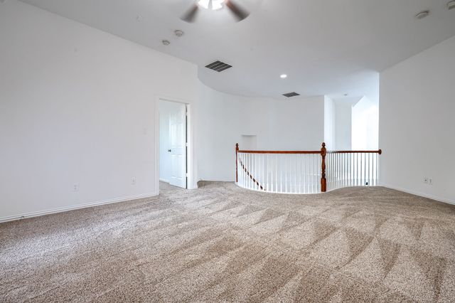1127 Valley Vista Drive, Irving, TX 75063