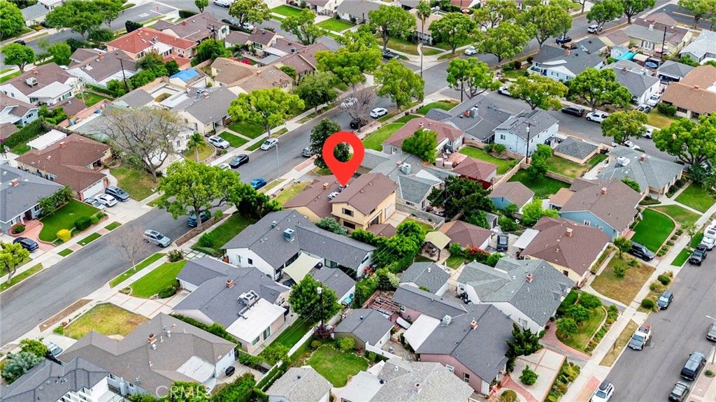 Image 49 of property listing at 633 Groton Drive, Burbank, CA 91504