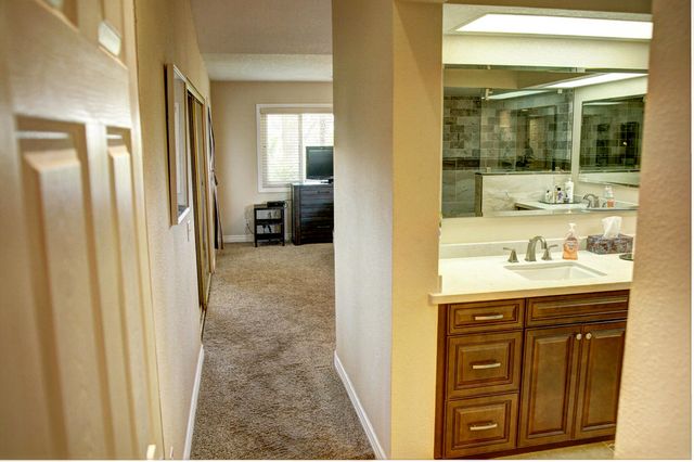 130 Desert Falls Drive E, Palm Desert, CA 92211