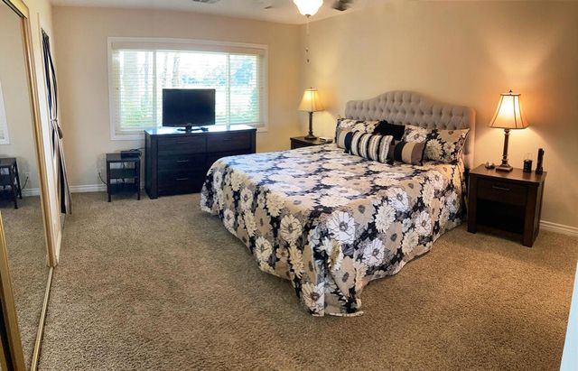 130 Desert Falls Drive E, Palm Desert, CA 92211