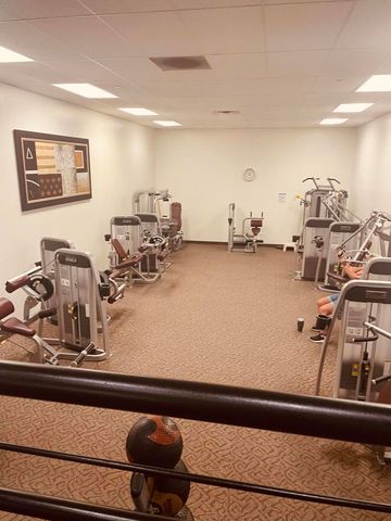 130 Desert Falls Drive E, Palm Desert, CA 92211